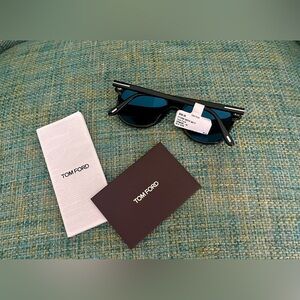 Tom Ford pilot sunglasses